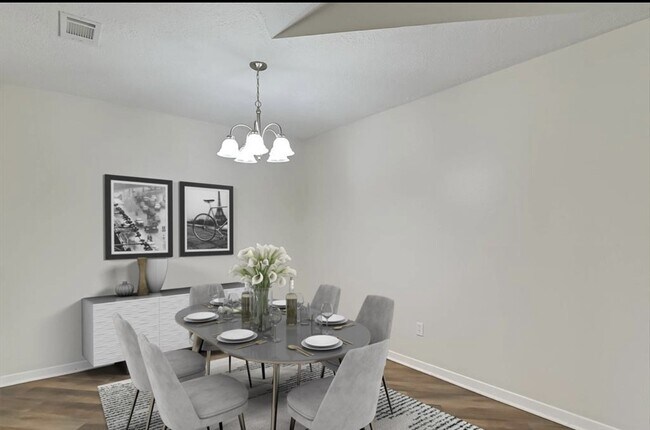 Foto del edificio - 13310 Meisterwood Dr