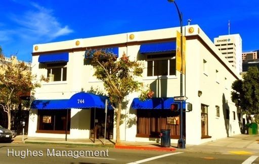 Building Photo - 744 G St