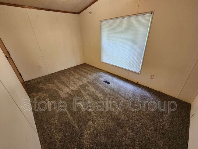 Foto del edificio - 6951 S Third Street