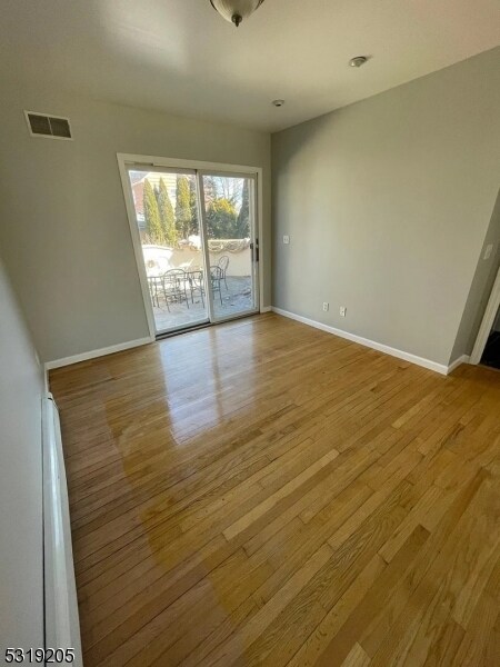 Building Photo - 155 S 6th Ave