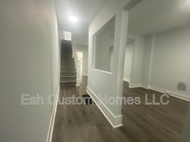 Foto del edificio - 611 S Prince St