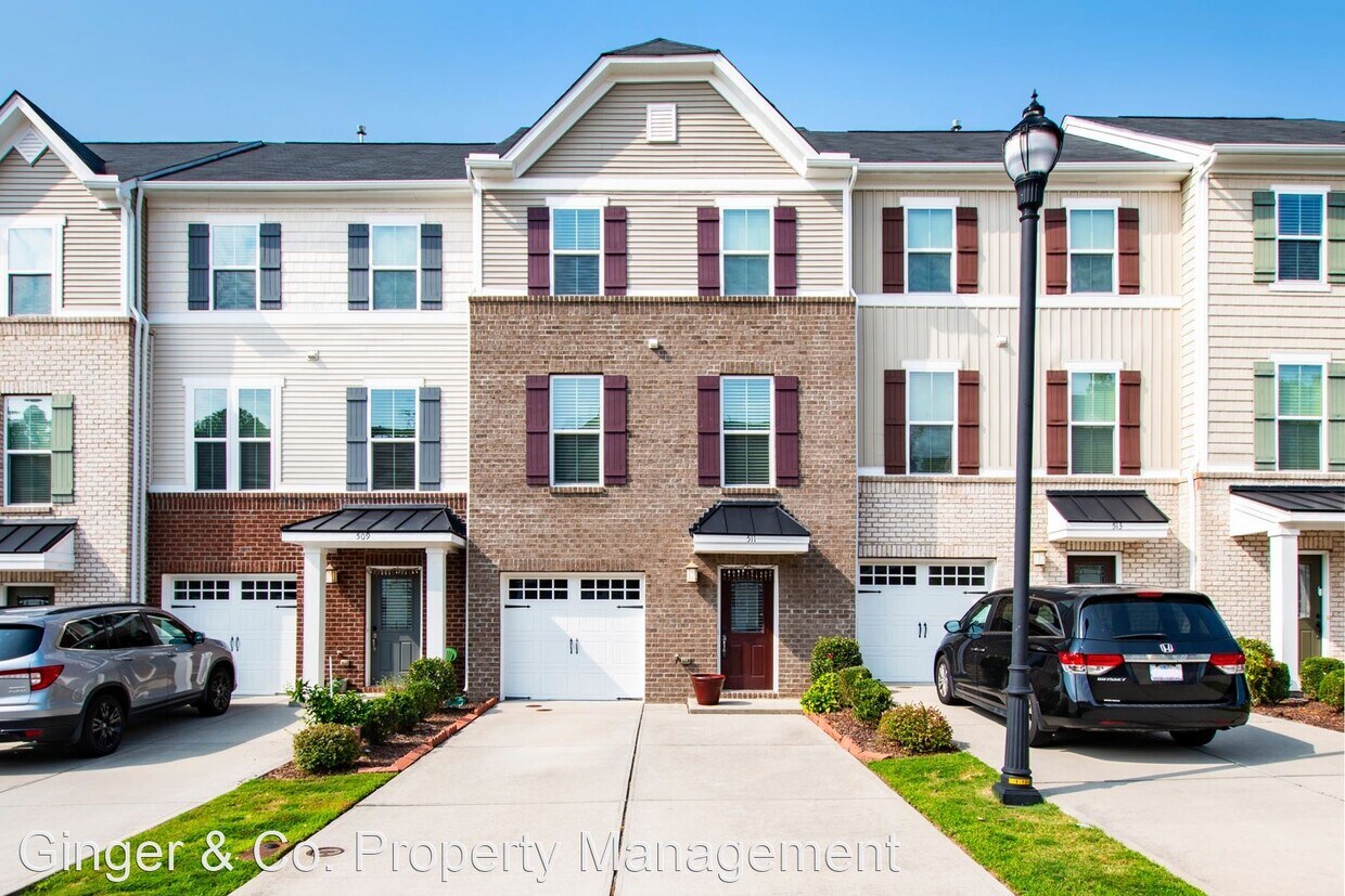 Foto principal - 4 br, 3.5 bath House - 511 Pemberwich Place