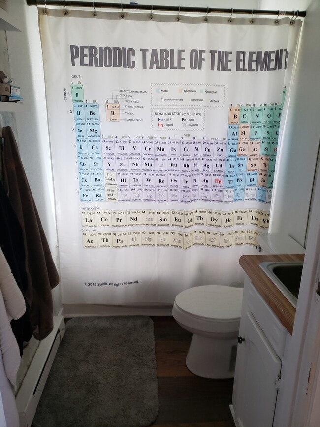 Foto del edificio - 1255 Old Bristol Rd