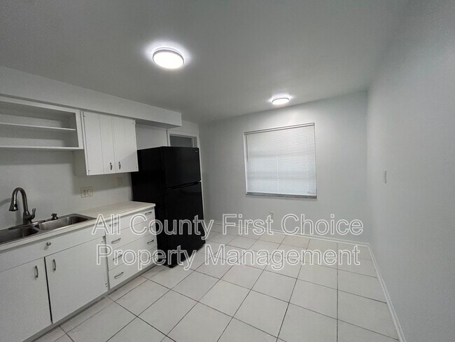 Building Photo - 3065 Keene Park Dr