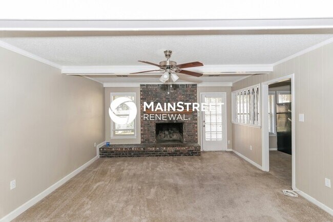 Foto del edificio - 5 Bedroom Pet-Friendly Home in Memphis, TN with Main Street Renewal