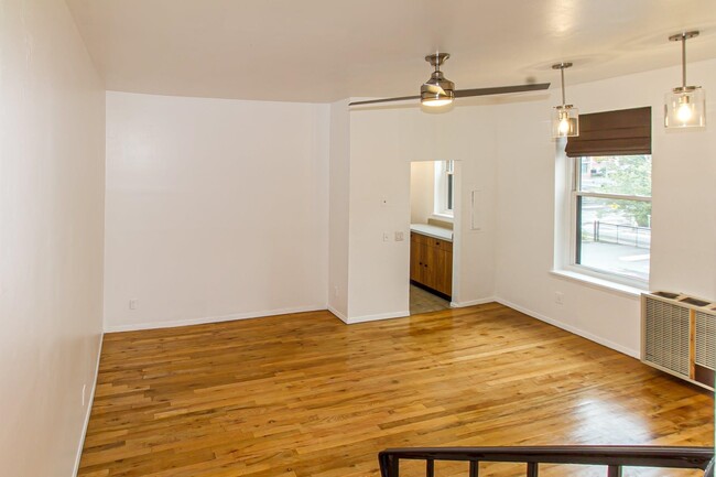 Foto del edificio - 264 9th St
