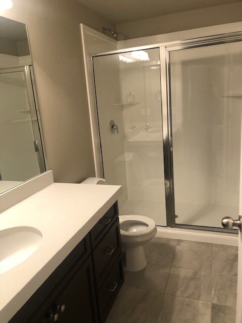 Private Bathroom - 1328 W Wallsburg Dr