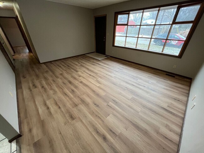 Foto del edificio - 3 Bedroom Home