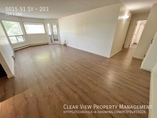 Building Photo - **Showings available at (825) 333-2422** -...