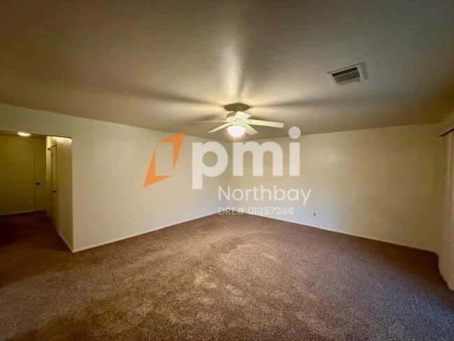 Building Photo - 1504 Maryland St