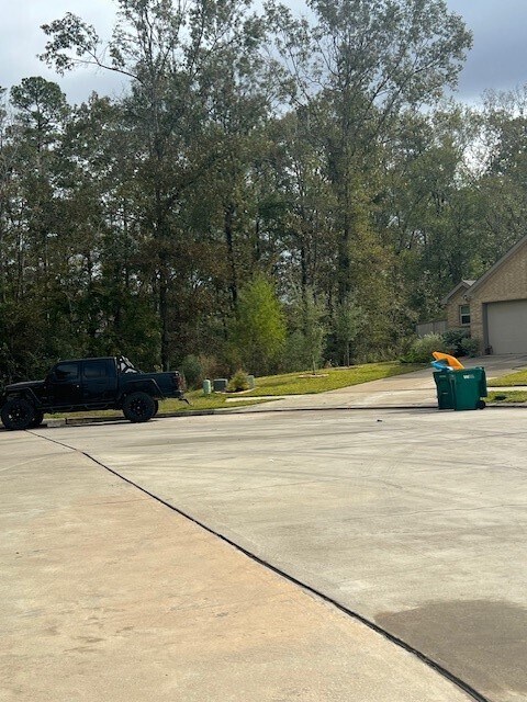 Foto del edificio - 18984 Caney Frst Dr