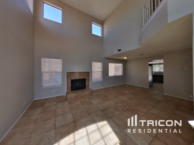 Building Photo - 5848 Goodsprings Ct