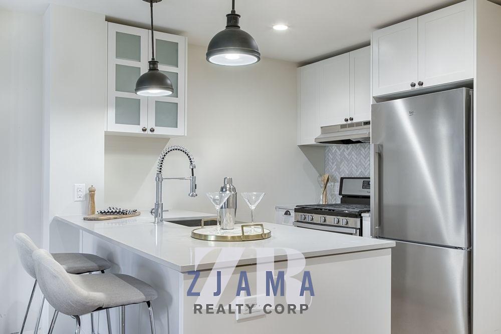 Foto principal - 409 Eastern Pkwy