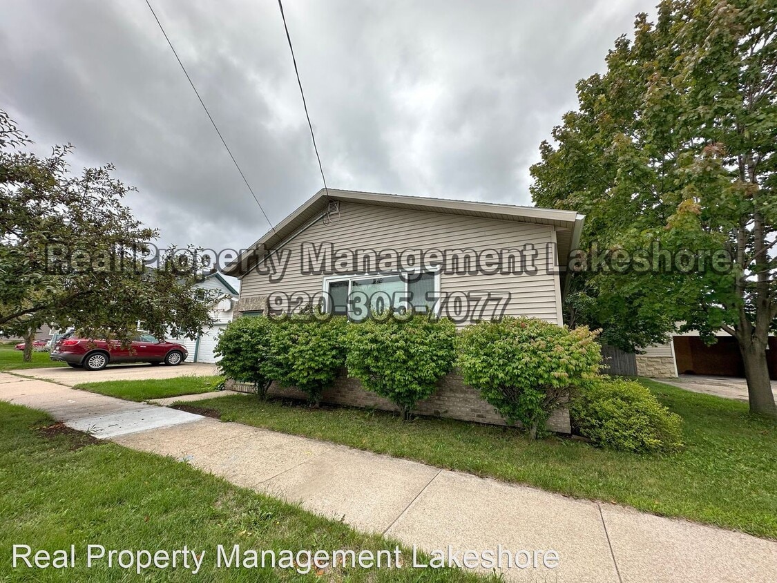 Primary Photo - 2 br, 1 bath House - 511 W 10th Ave.