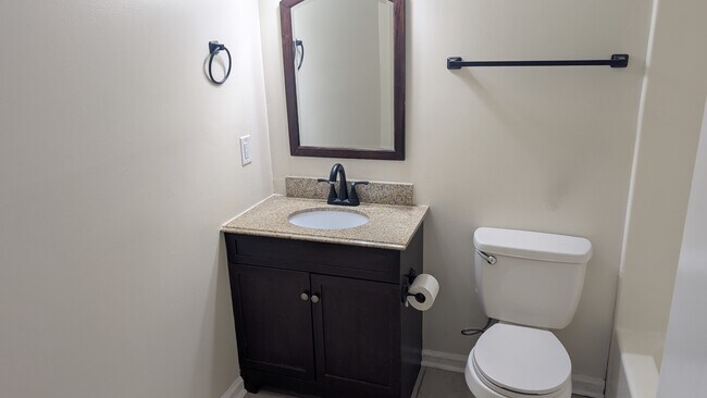 Foto del edificio - 335 Timberidge Dr