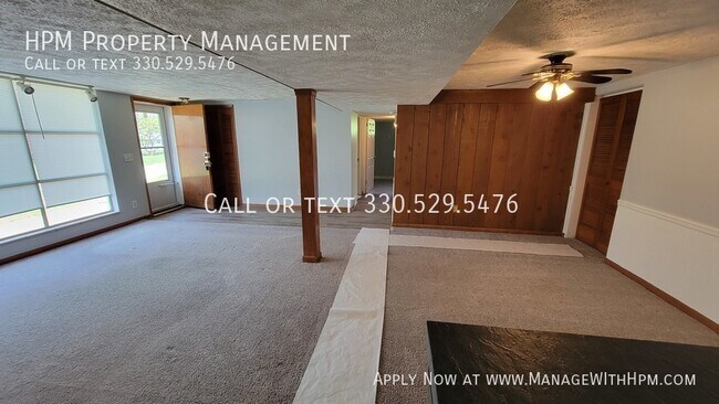 Building Photo - Nice Open Layout 2 Bedroom Duplex