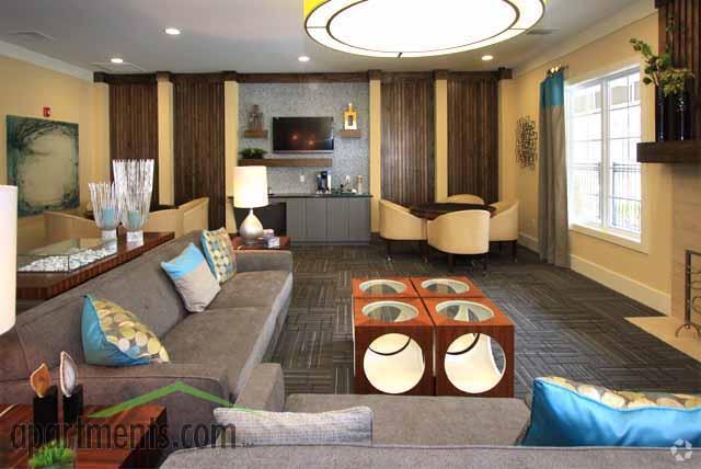 Clubhouse - Clairmont at Hillandale