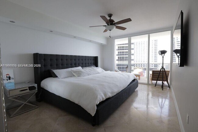 Foto del edificio - 1830 S Ocean Dr