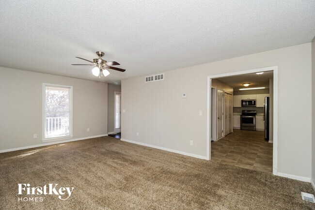 Building Photo - 129 Benell Ct