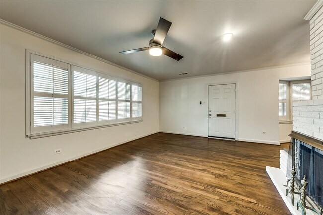 Building Photo - 6540 Del Norte Ln