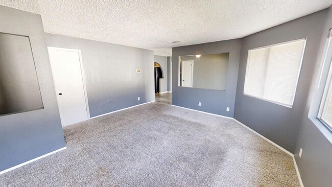 Building Photo - Cozy Killeen Home with a Spacious Yard!