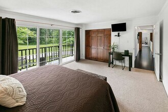 Building Photo - 5267 Fountainhead Ln
