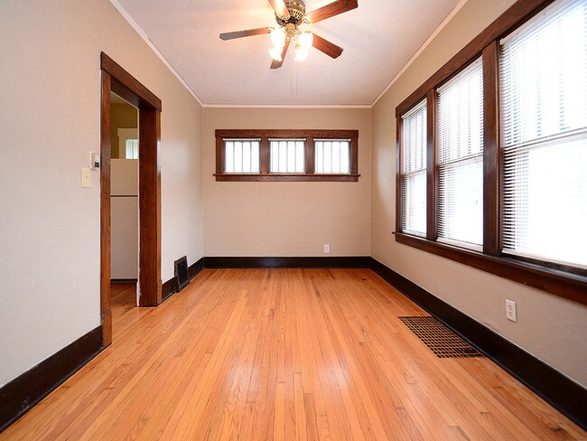 Foto del edificio - 344 N 36th Ave
