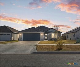 Building Photo - 1519 Curlew Ln