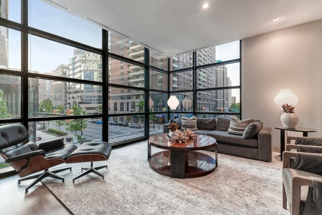 Building Photo - 4040 Wilson
