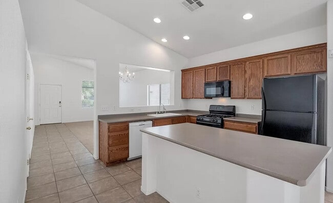 Building Photo - 2924 Riarosa Ct