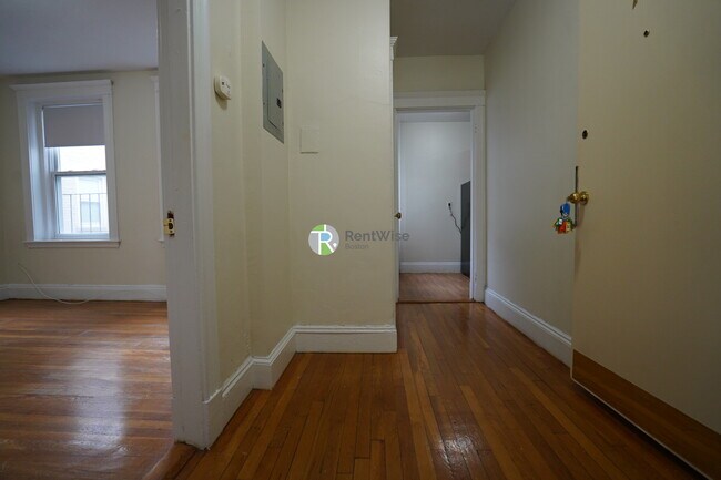 Foto del edificio - 231-235 Park Dr
