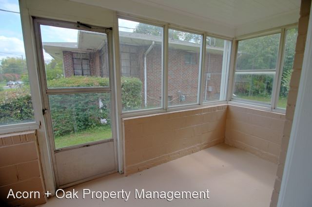 Building Photo - 4 br, 2 bath House - 120 Nelson St