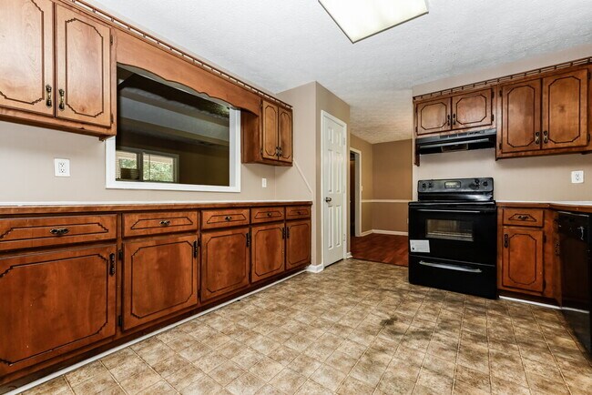 Foto del edificio - 160 Willow Shoals Dr