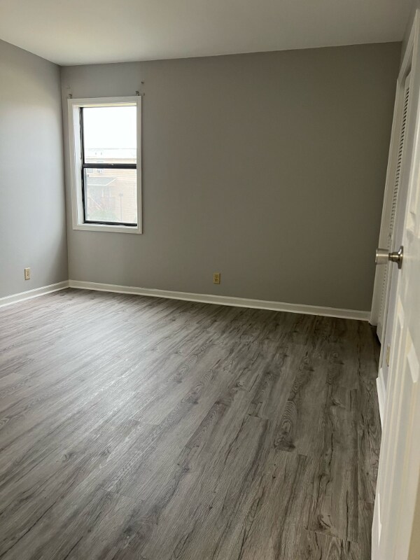 Foto del edificio - 755 Burcale Rd