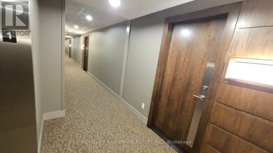 Building Photo - 33 Cox Blvd