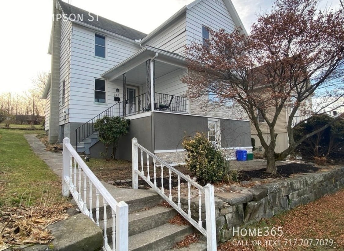 Primary Photo - 325 Simpson St