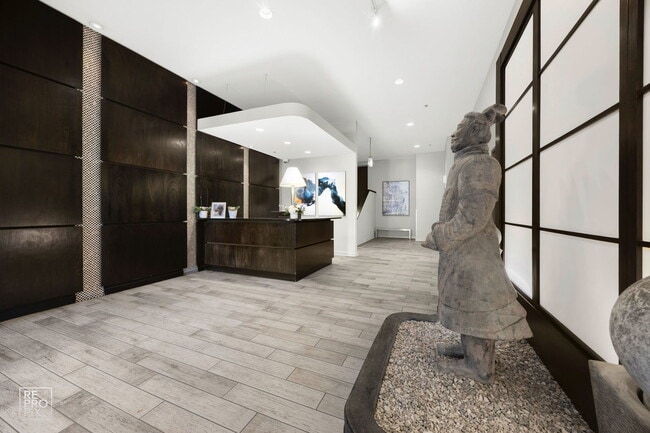 Foto del edificio - 225 S Sangamon St
