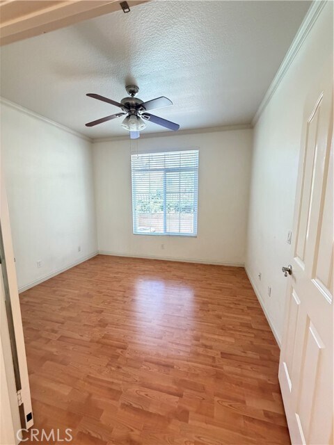 Foto del edificio - 8215 E White Oak Ridge