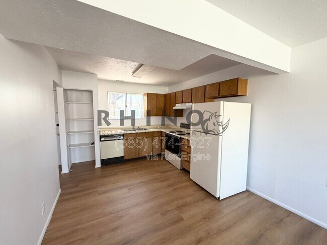 Foto del edificio - 475 N 1465 W