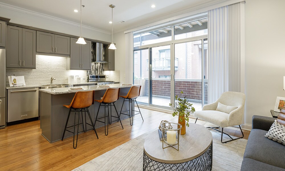 Monroe Aberdeen Place Apartments Chicago, IL