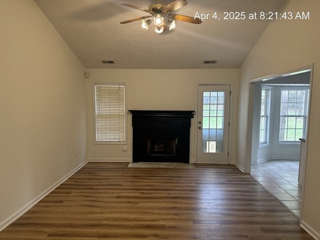 Building Photo - 106 Dolores Ct