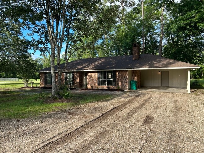 Building Photo - 39164 Everett Ln