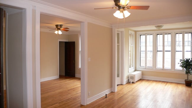 Living Room - Live in Oak Park