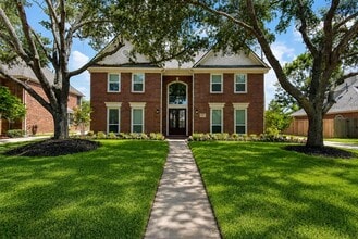 Building Photo - 22707 Ravens Lake