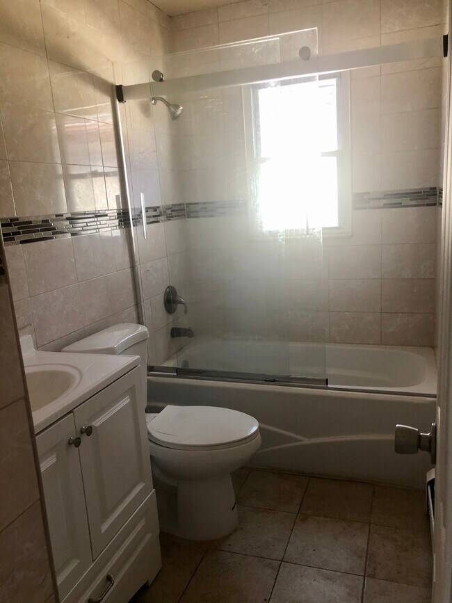 Foto del edificio - 481 Walker St