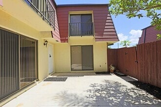 Building Photo - 12360 Woodrose Ct