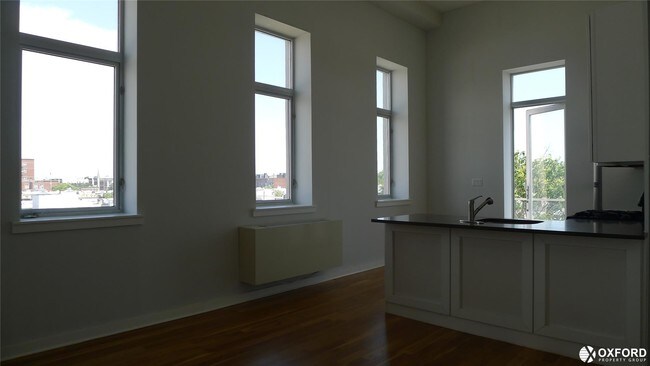 Building Photo - 7113 60th Ln