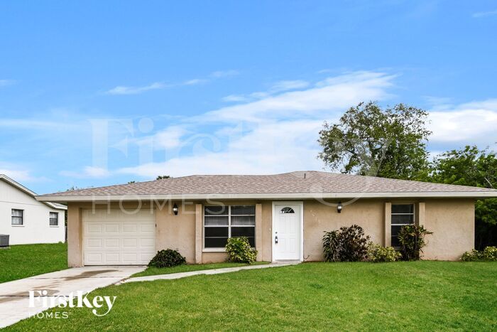Foto principal - 4075 Dotham St