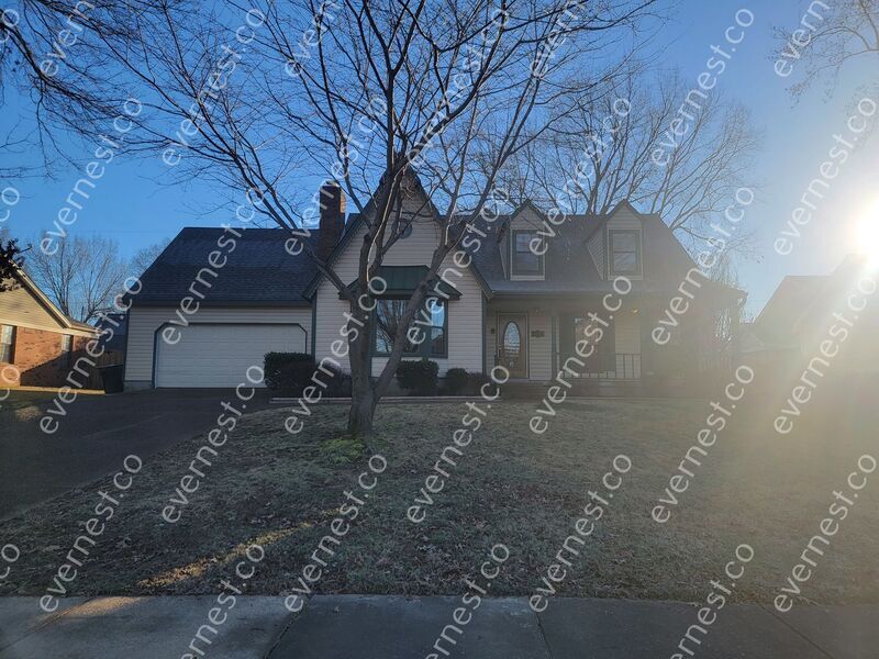 Primary Photo - 2330 Bartlett Oaks Dr