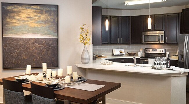 Foto del edificio - 3 Waterway Square Pl